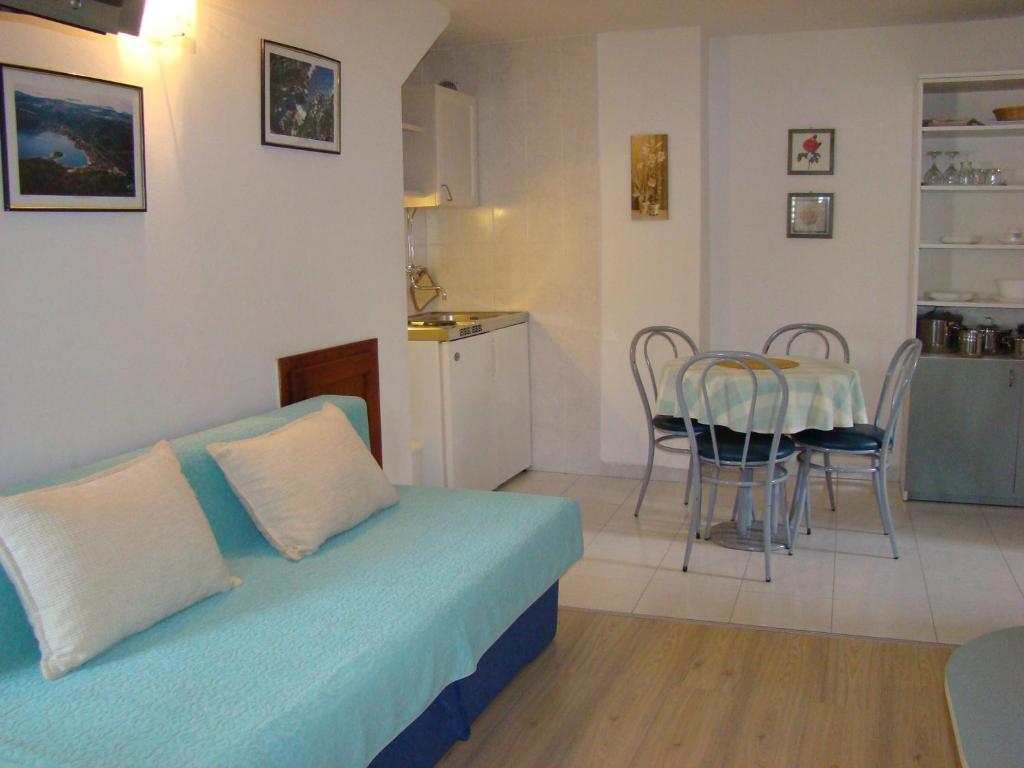 Studio Apartments Kuljis Vis Zimmer foto